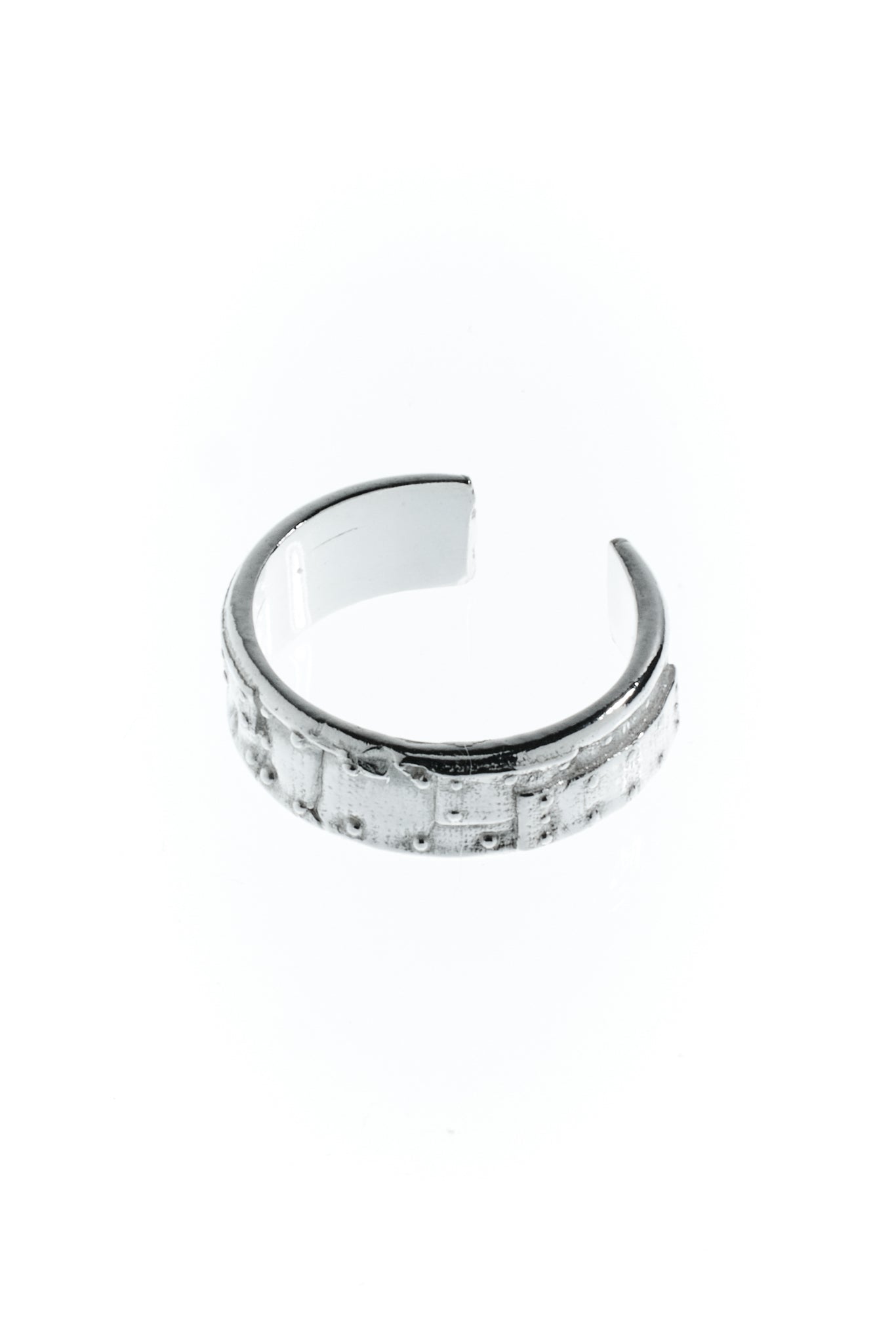 Carolin Dieler x HADERLUMP - AERO Ear Cuff