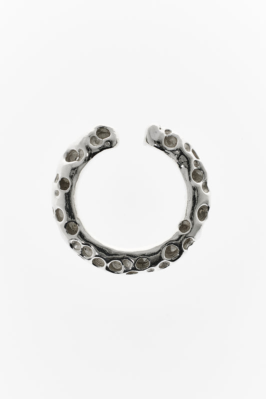 Wandering Foraminifere Ear Cuff