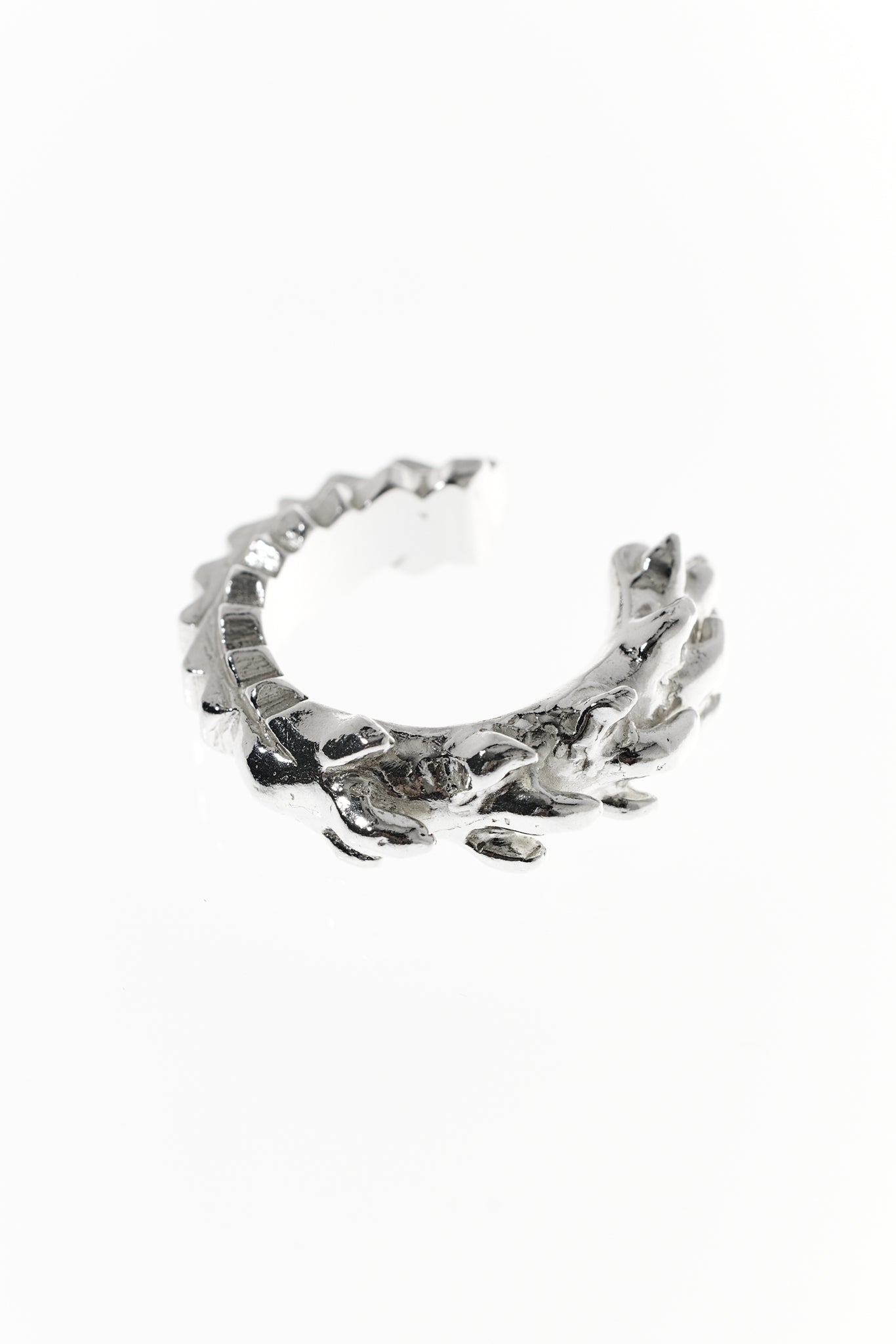 Anomura Ear Cuff