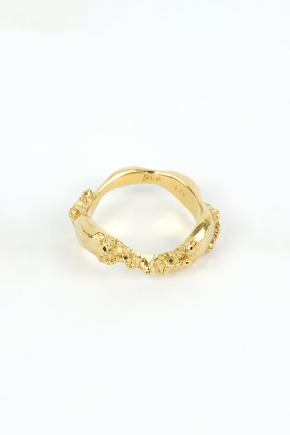 Billowed Cirripedia Ring