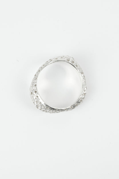 Billowed Porifera Ring
