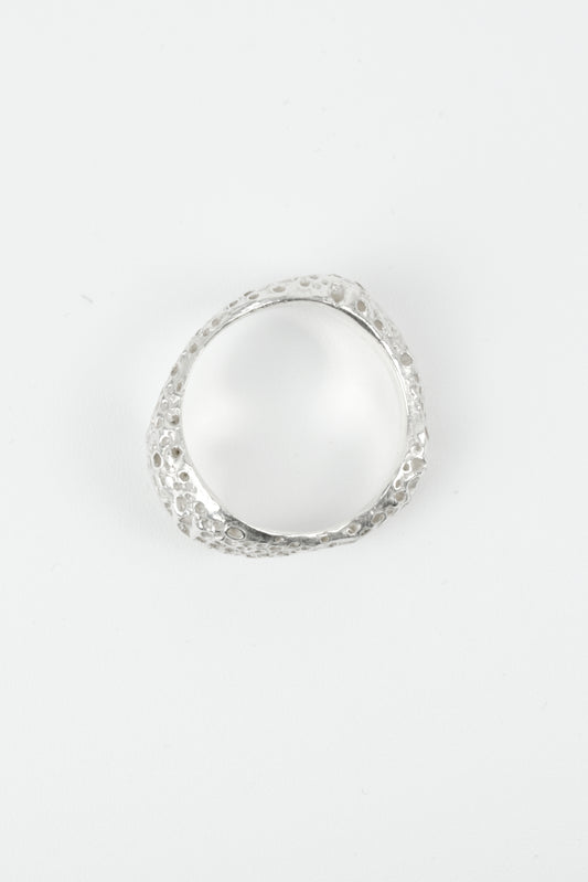 Billowed Porifera Ring