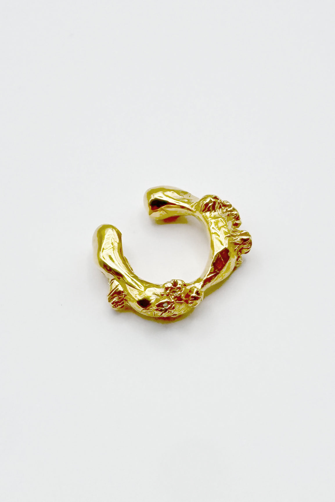 Billowed Cirripedia Ear Cuff