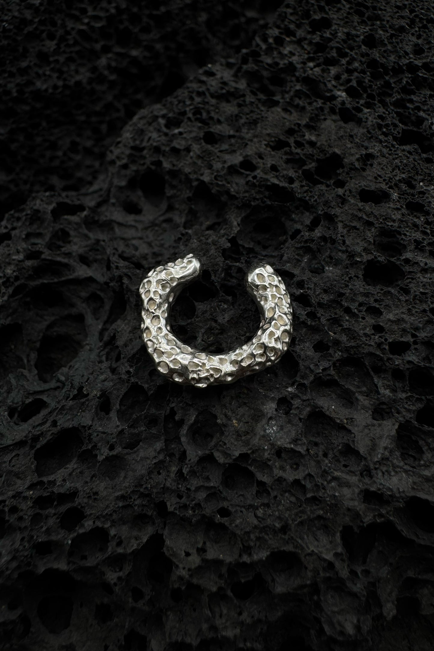 Billowed Porifera Ear Cuff